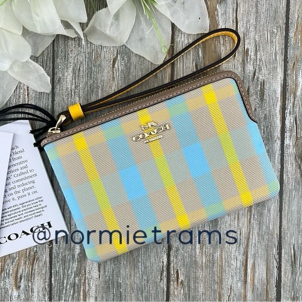Coach Corner Zip Wristlet With Plaid Print Wallet Bag Purse